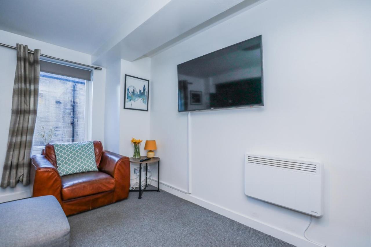 Beautiful 1-Bed Apartment Near Castle Edinburgh Exterior photo